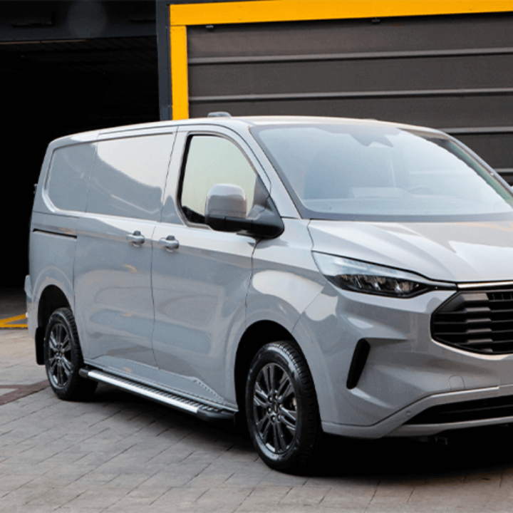 Marchepied latéral gris - Ford Custom 2023+