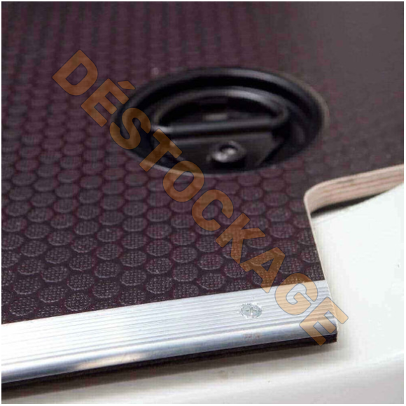 Plancher bois gris antidérapant pour Renault Express Van L1 avec barres de seuil et coupelles de finition.