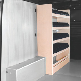 Casier de rangement bois avec 32 bacs moyens pour Nissan NV300 2016-2021 côté gauche