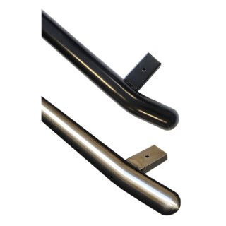 Barres latérales de protection Nissan Townstar 2022+. Disponibles en inox gris ou noir