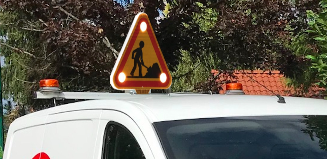 Éclairage et signalisation pour véhicule utilitaire